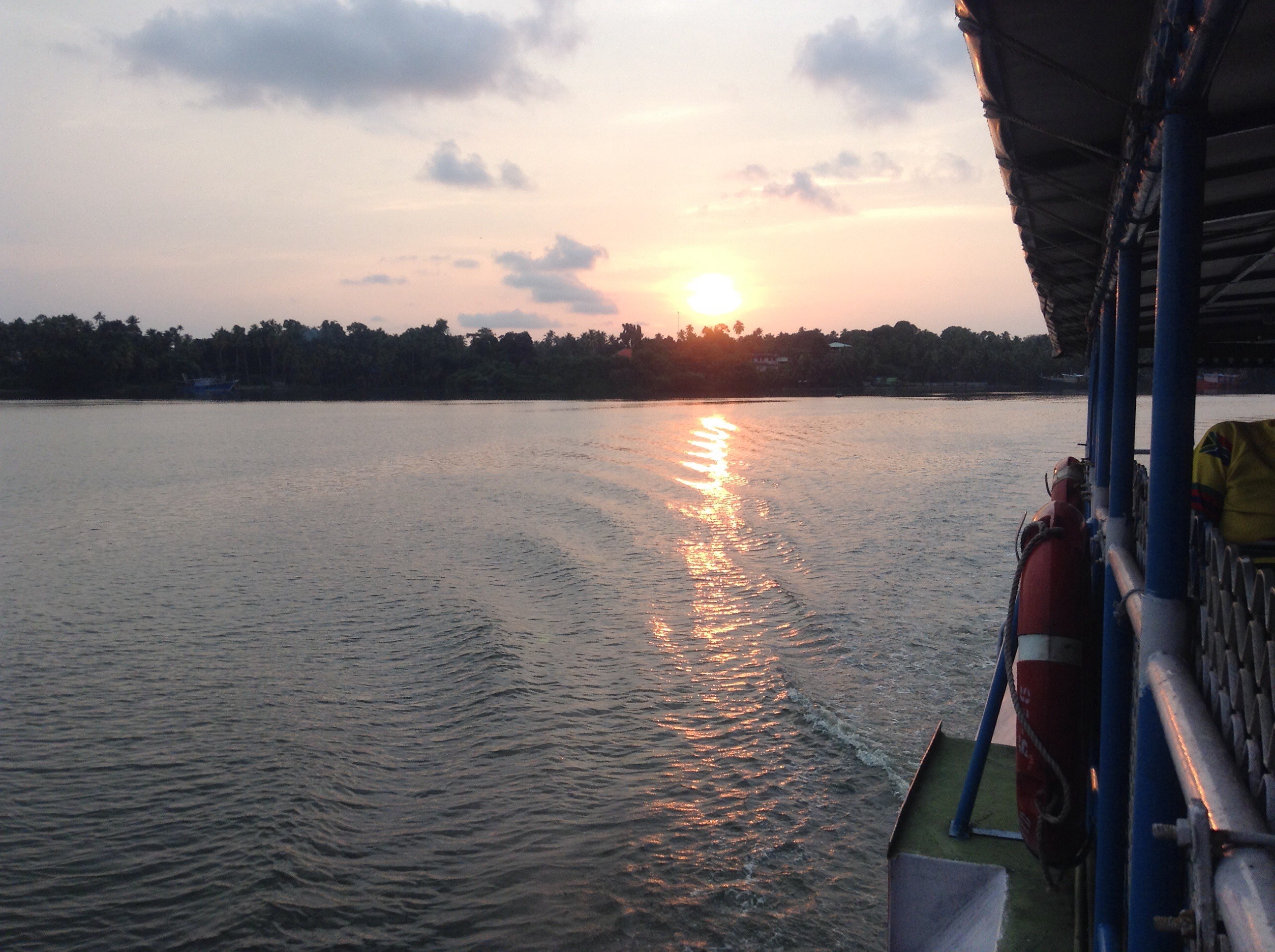 Eine Backwaters-Bootstour